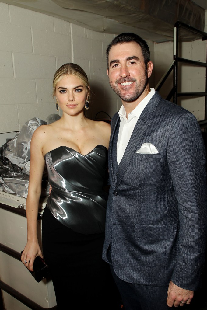 Kate Upton & Justin Verlander Take A Picture In An Odd Spot
