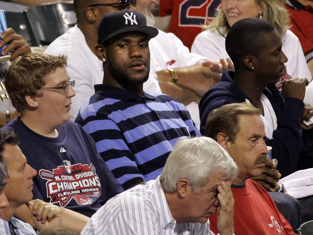 The Top 10 Celebrity Fans of the New York Yankees