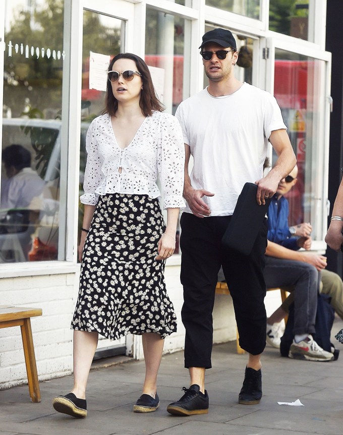 *EXCLUSIVE* Has ‘Star Wars’ heroine Daisy Ridley got married to her partner Tom Bateman??? The pair were pictured enjoying a romantic lunch out in the warm London sunshine
