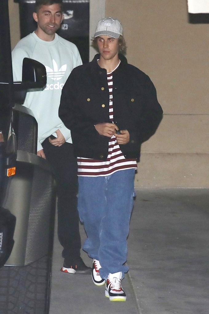 Justin Bieber and Selena Gomez head out after their church service