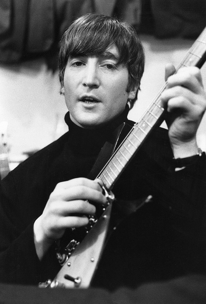 John Lennon– Pics Of ‘The Beatles’ Singer