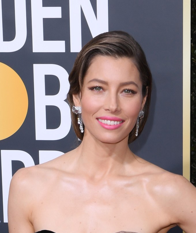 Golden Globes Hair & Makeup — See The Best Beauty Looks On The Red Carpet