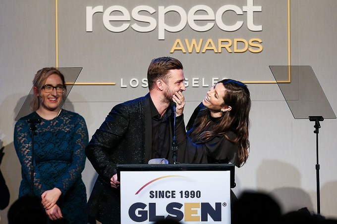 Justin Timberlake and Jessica Biel share a cute moment on stage