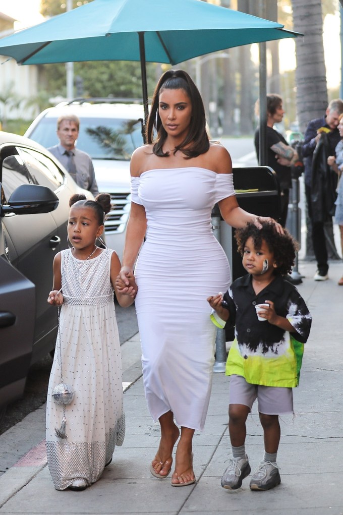 Kim Kardashian & Kids at lunch