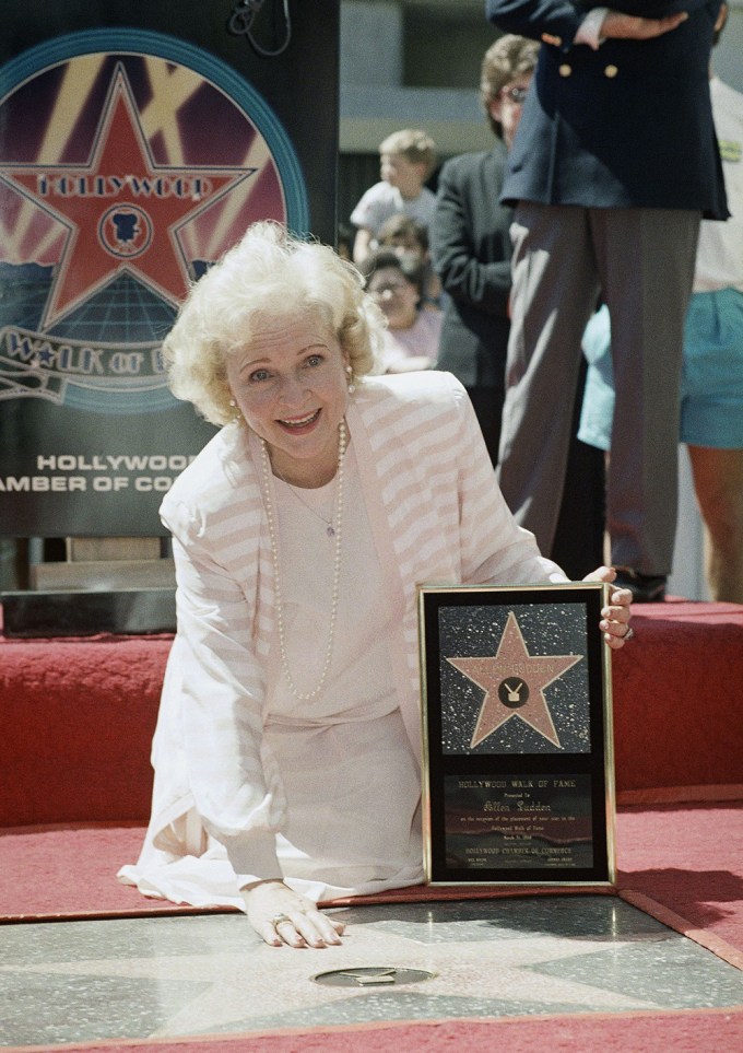 Betty White Visits Her Husband’s Walk of Fame Star