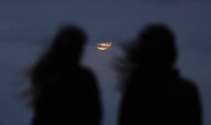 Triple lunar eclipse seen in Australia, Sydney – 31 Jan 2018