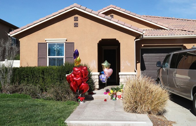 Balloons outside the house