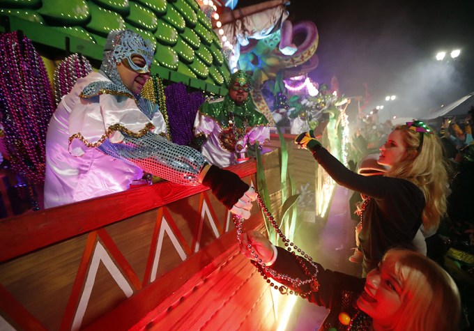 Mardi Gras Parade 2018: Epic Photos From The Wild Party In New Orleans