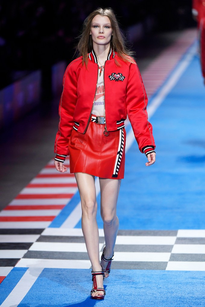 Tommy Hilfiger, Gigi Hadid's fast-paced show draws curtain on Milan Fashion  Week