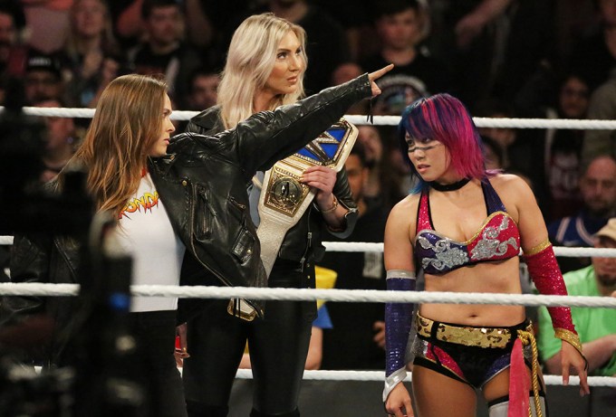 Ronda Rousey and Asuka face off at the WWE Royal Rumble