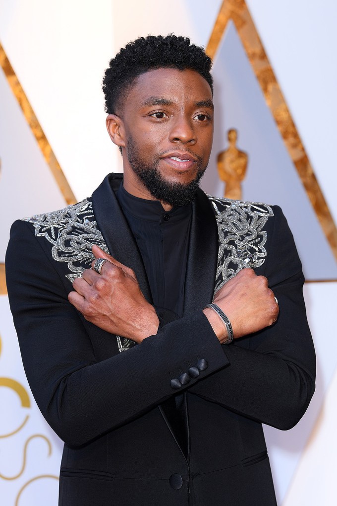 Chadwick Boseman Posing At 2018 Oscars