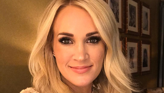 Carrie Underwood Shows Face Scars From Fall in New Close-Up Photo
