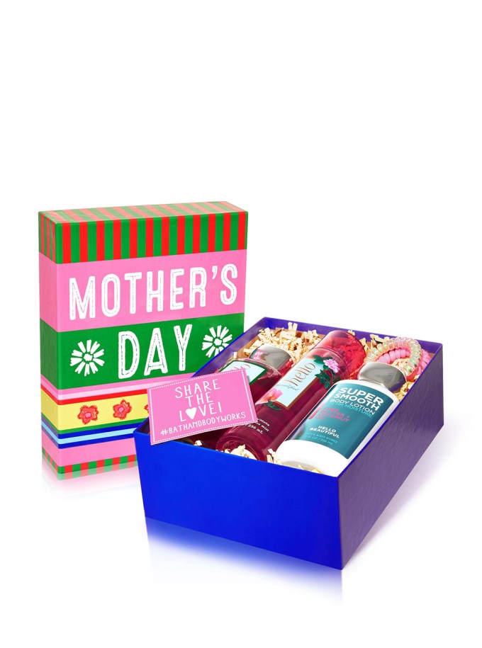 Mother’s Day Gift Set at Bath & Body Works