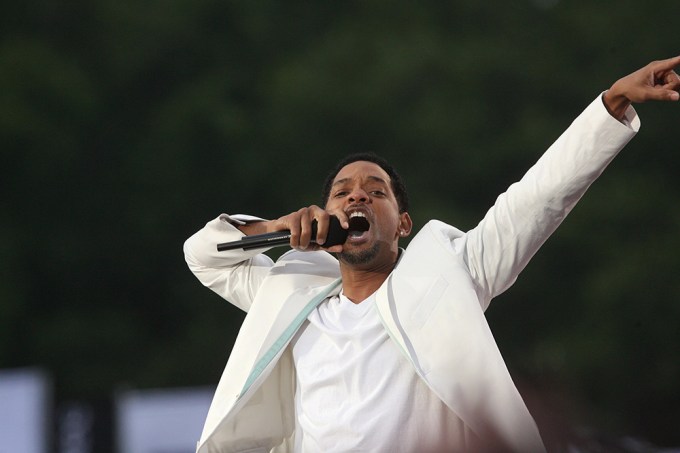 Will Smith performing
