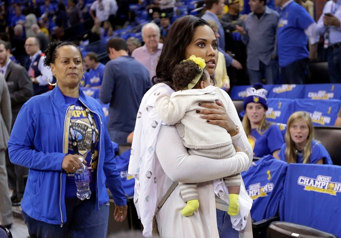 Ayesha Curry & More Celebs Who Want The Warriors To Win The NBA Finals