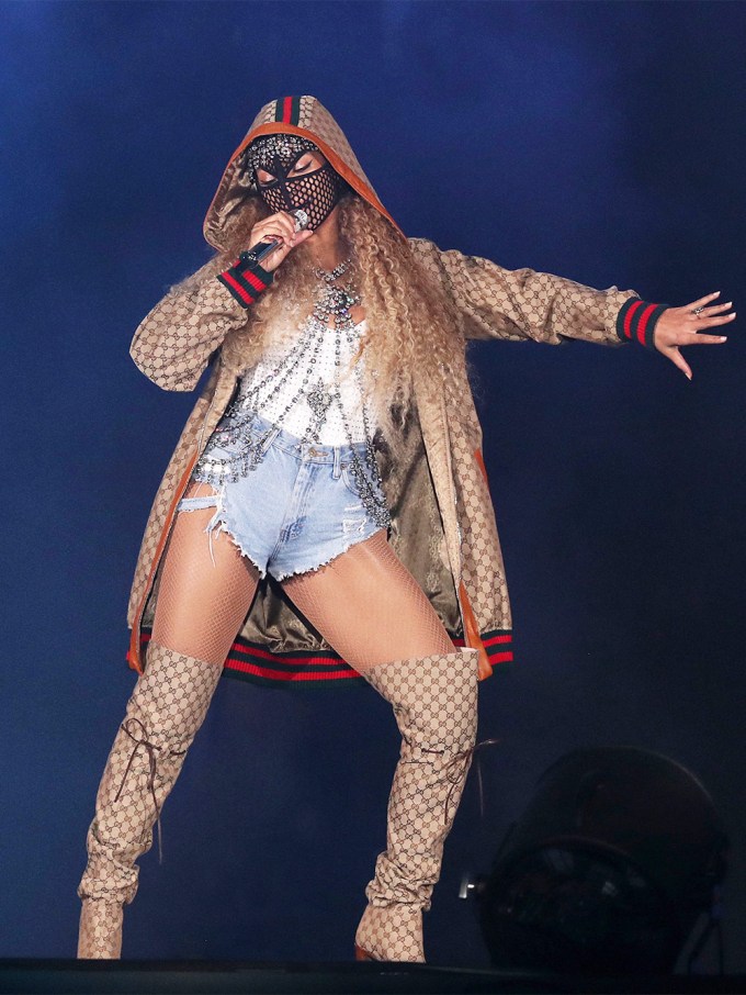 Beyonce Tour Outfits — ‘On The Run 2’ Looks