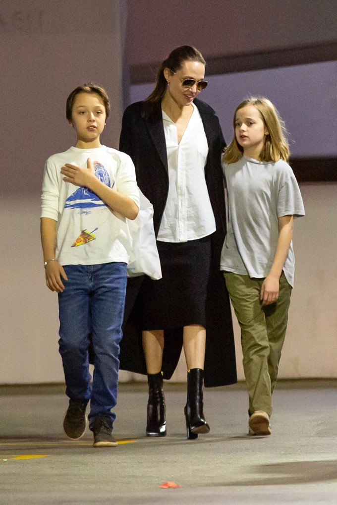 Knox & Vivienne Jolie-Pitt With Mom