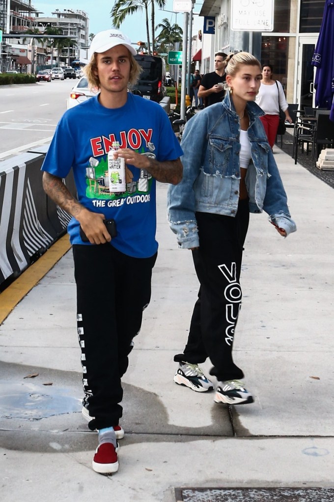 Justin And Hailey Keep It Casual In Miami