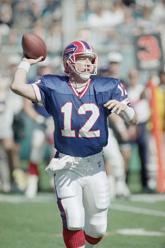Jim Kelly — Photos Of The Former NFL Quarterback