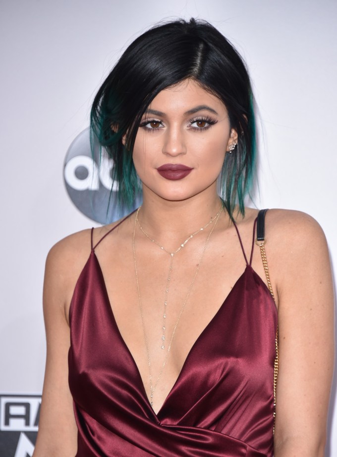 Kylie Jenner At American Music Awards