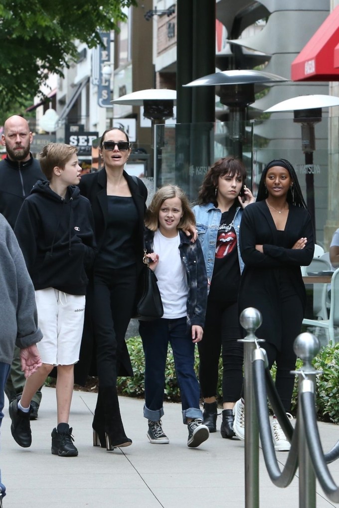 Angelina Jolie Takes Daughters Shopping