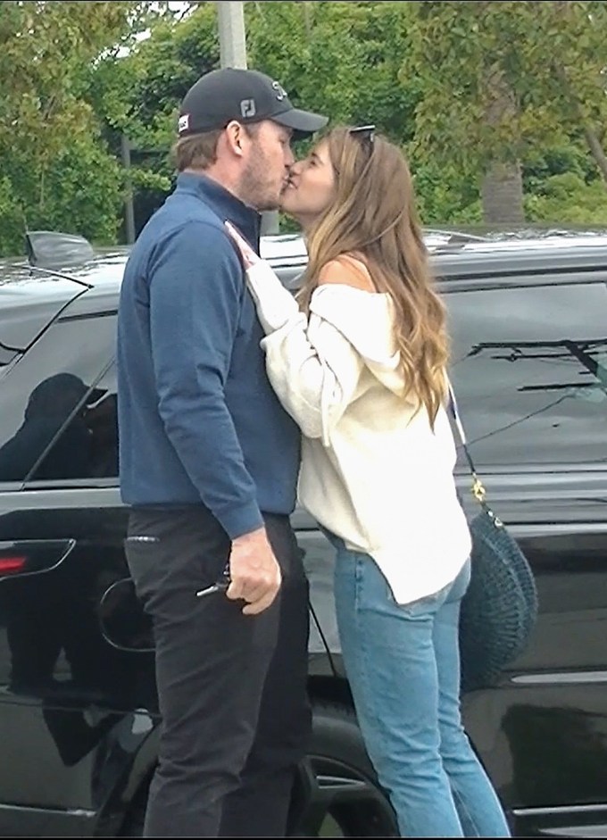 Chris Pratt & Katherine Schwarzenegger Share A Kiss
