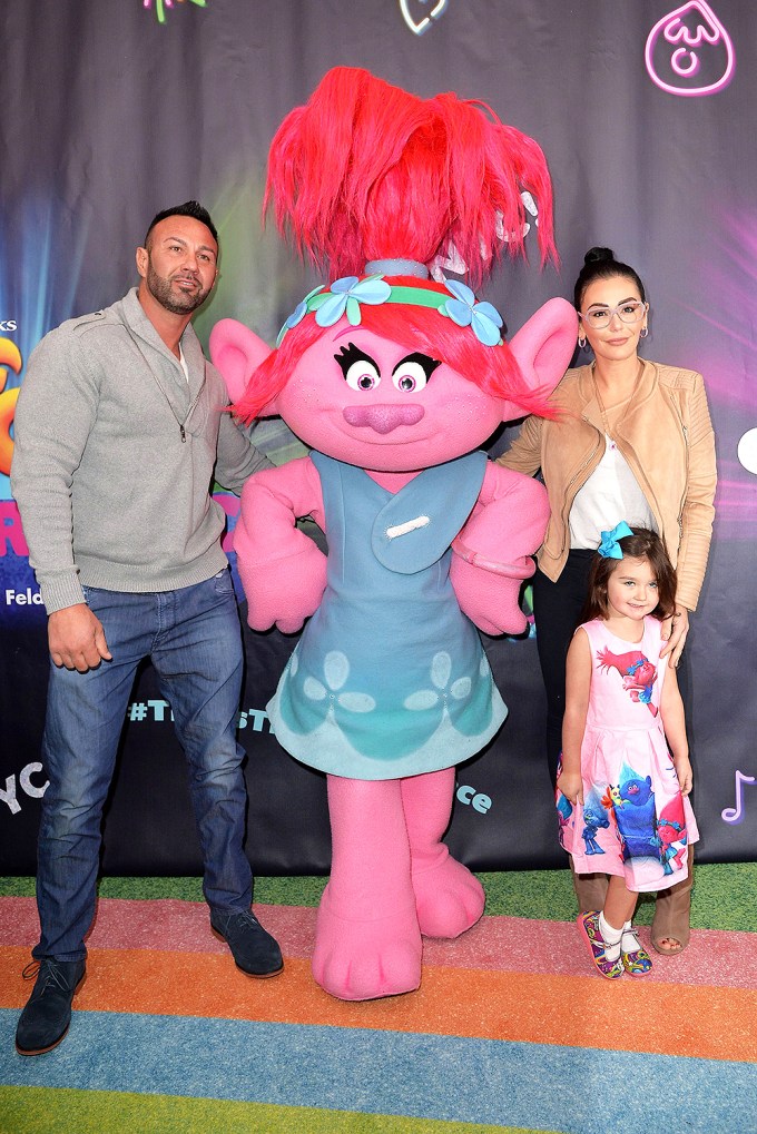 JWoww and Estranged Husband Roger Dress Up for Halloween