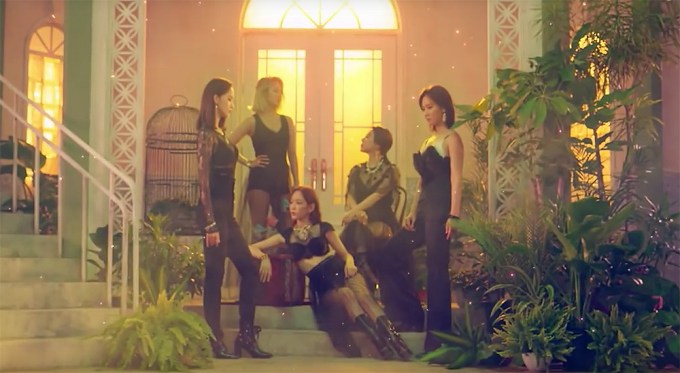 Oh!GG’s Music Video ‘Lil Touch’– Photos