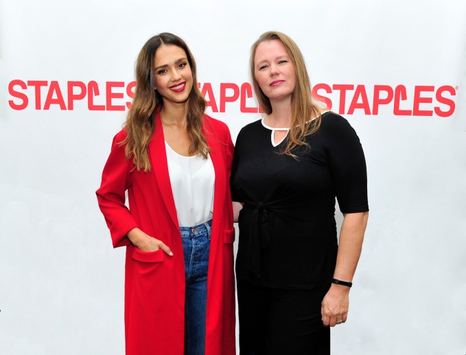 Jessica Alba meets Staples for Students Sweepstakes Grand Prize Winner