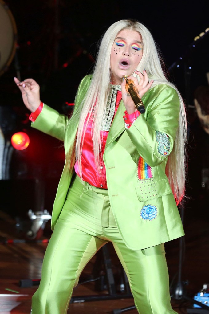Kesha Performs in Nashville
