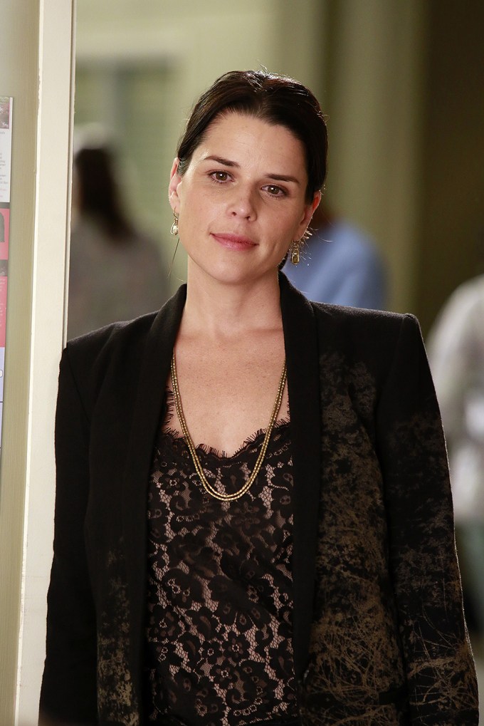 Neve Campbell appears on ‘Grey’s Anatomy’