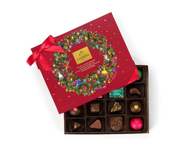 Godiva Chocolatier 16-Piece Holiday Chocolate Gift Box $35.00, Neiman Marcus