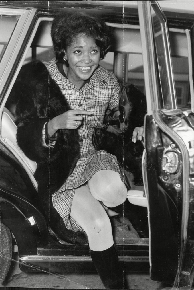 Nancy Wilson Jazz Singer Leaving Car 1968.