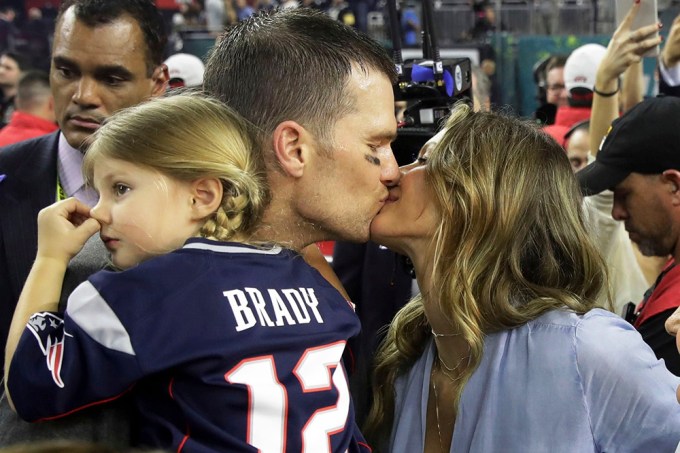 Gisele Bundchen & Tom Brady Kissing