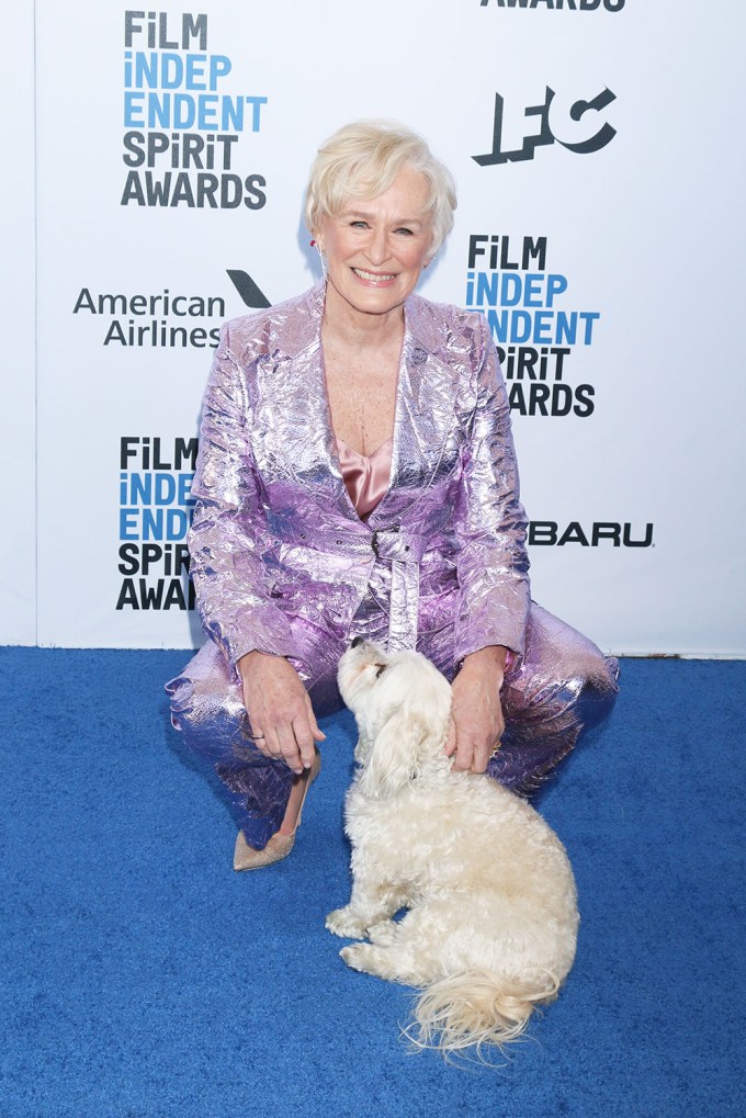 Glenn Close with her dog at the 2019 Film Independent Spirit Awards