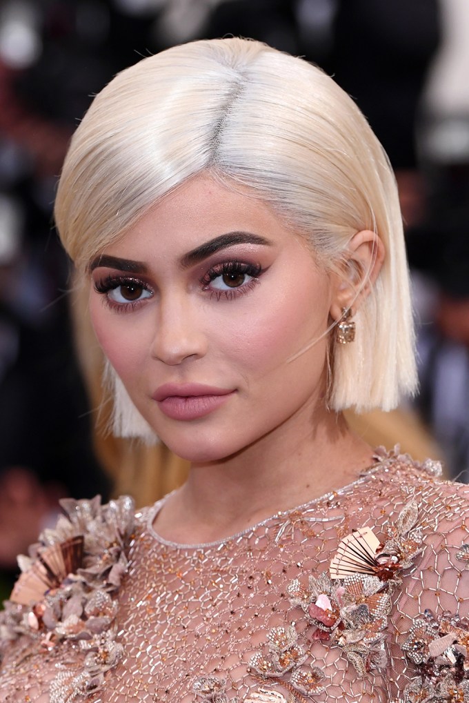 Kylie Jenner’s Platinum Blonde Hair
