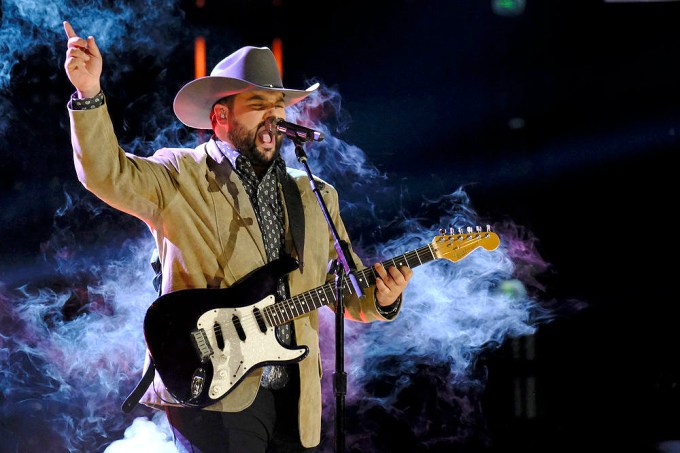 Andrew Sevener Performs On ‘The Voice’