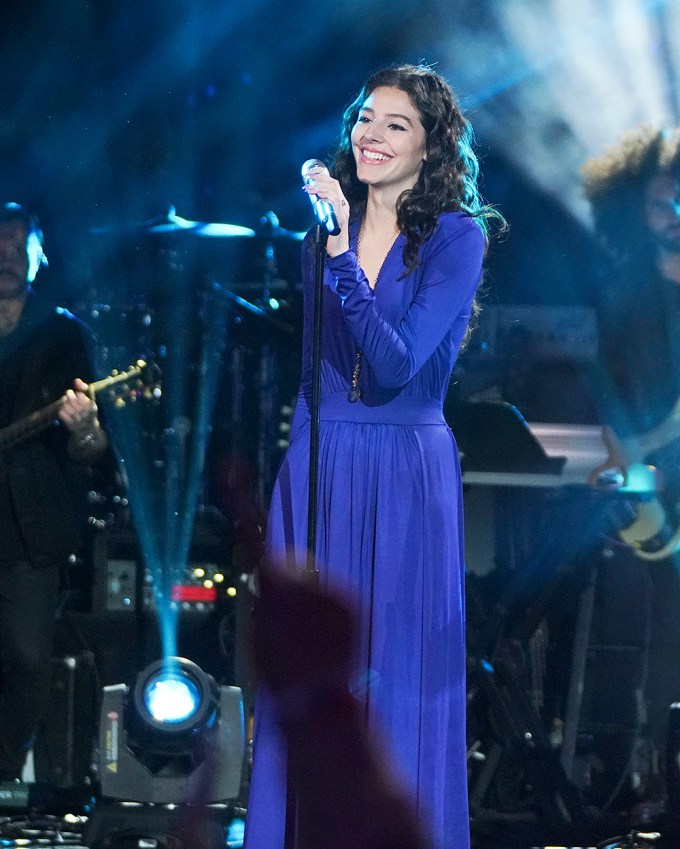 Evelyn Cormier Wears A Blue Dress On Stage At American Idol