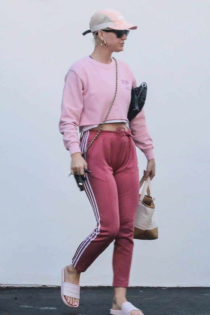 Katy Perry Experiments With Different Shades Of Pink