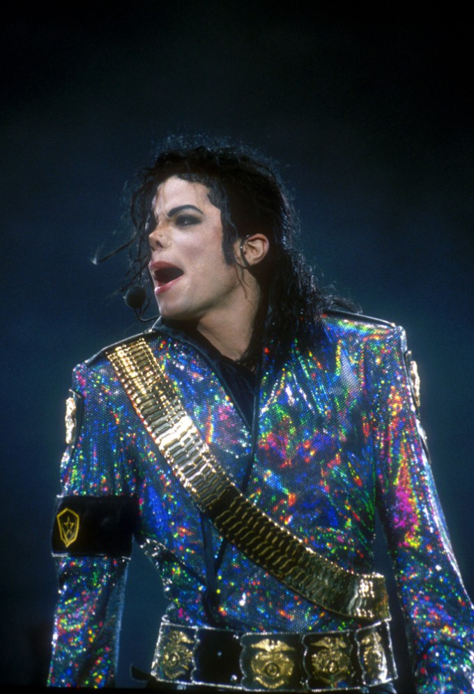 Michael Jackson performs in London