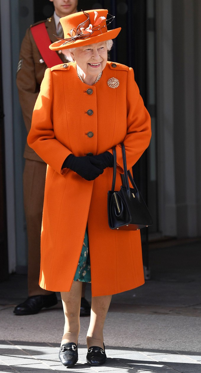 Queen Elizabeth in orange