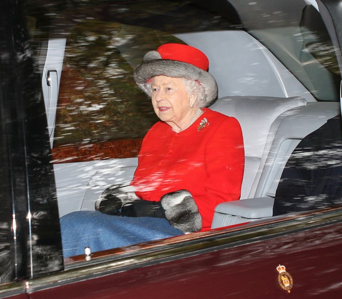 Queen Elizabeth Wearing Color