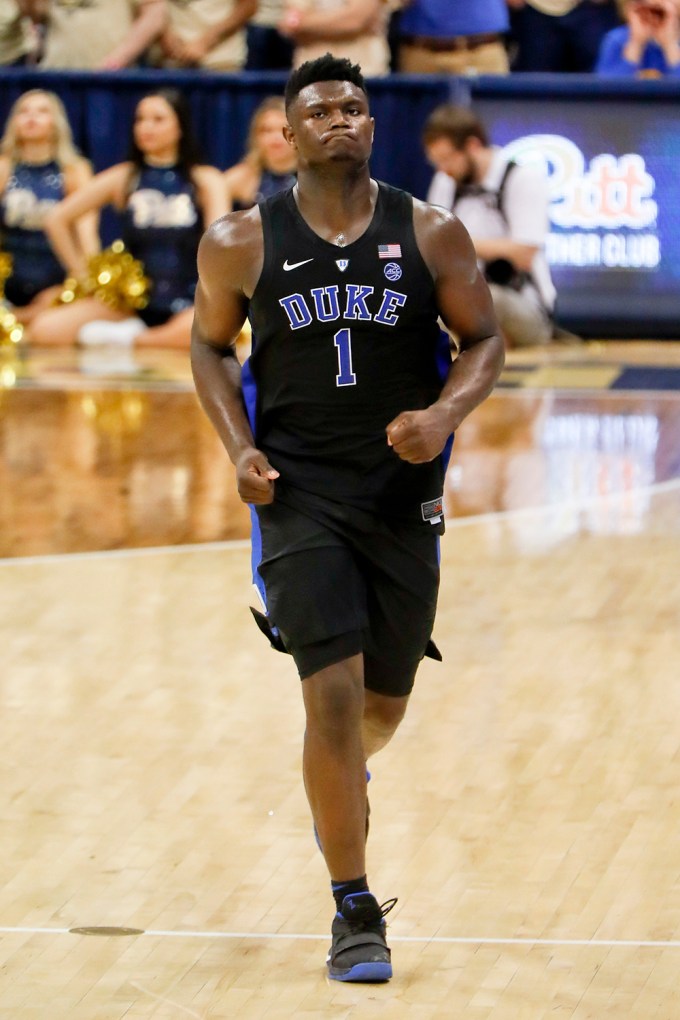 Zion Williamson runs on the court