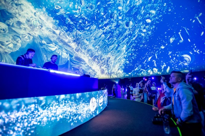 HP Presents World Premiere of RÜFÜS DU SOL’s “Underwater”