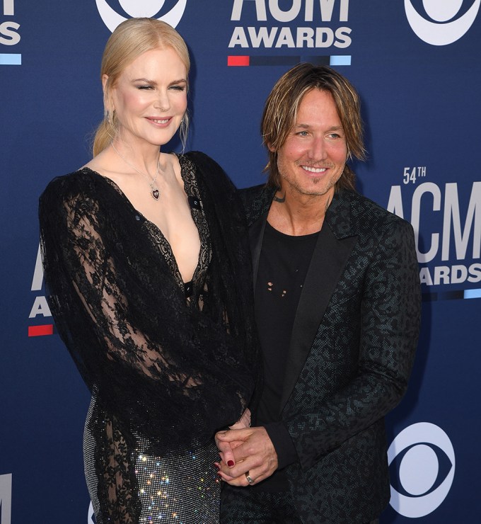 ACM Awards Arrivals 2019 — See The Red Carpet Pictures