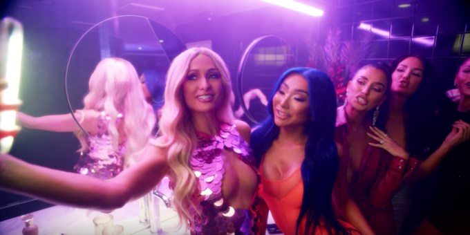 Paris Hilton takes a selfie in her ‘Best Friend’s A**’ Music Video