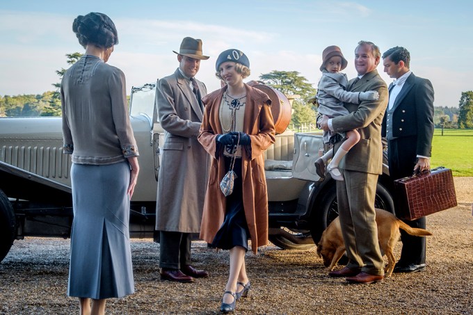 Lady Grantham, Edith & More In ‘Downton Abbey’ Movie