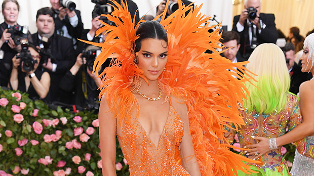 Kendall Jenner in Versace from 2019 Met Gala Red Carpet Fashion, E! News