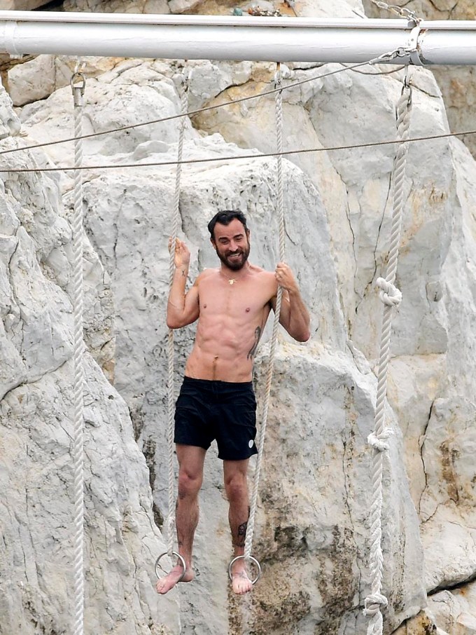 Justin Theroux in nature