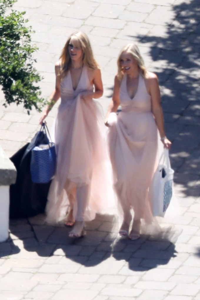 Bridesmaids Arrive In Pink
